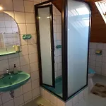 بيت ضيافة Hevizi Fecskefeszek Hévíz