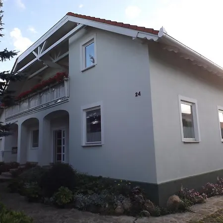 Hevizi Fecskefeszek Konukevi Hévíz