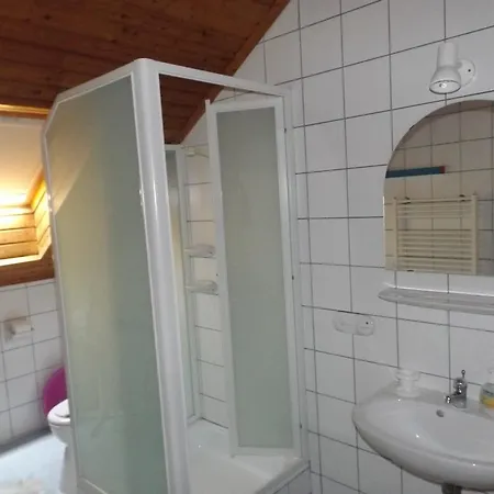 Hevizi Fecskefeszek 3* Hévíz