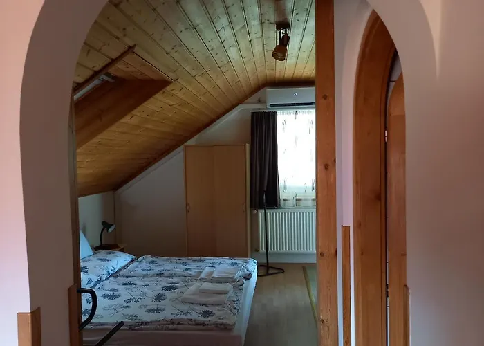 Casa de hóspedes Hévízi Fecskefészek 3*