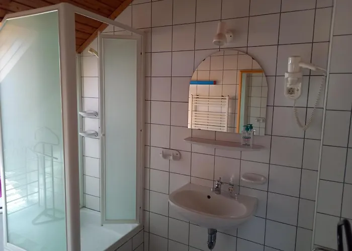 Hevizi Fecskefeszek 3*