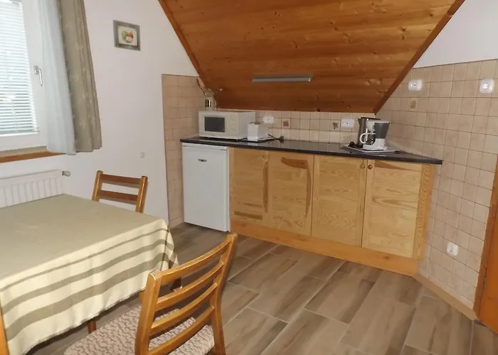 Hevizi Fecskefeszek 3*